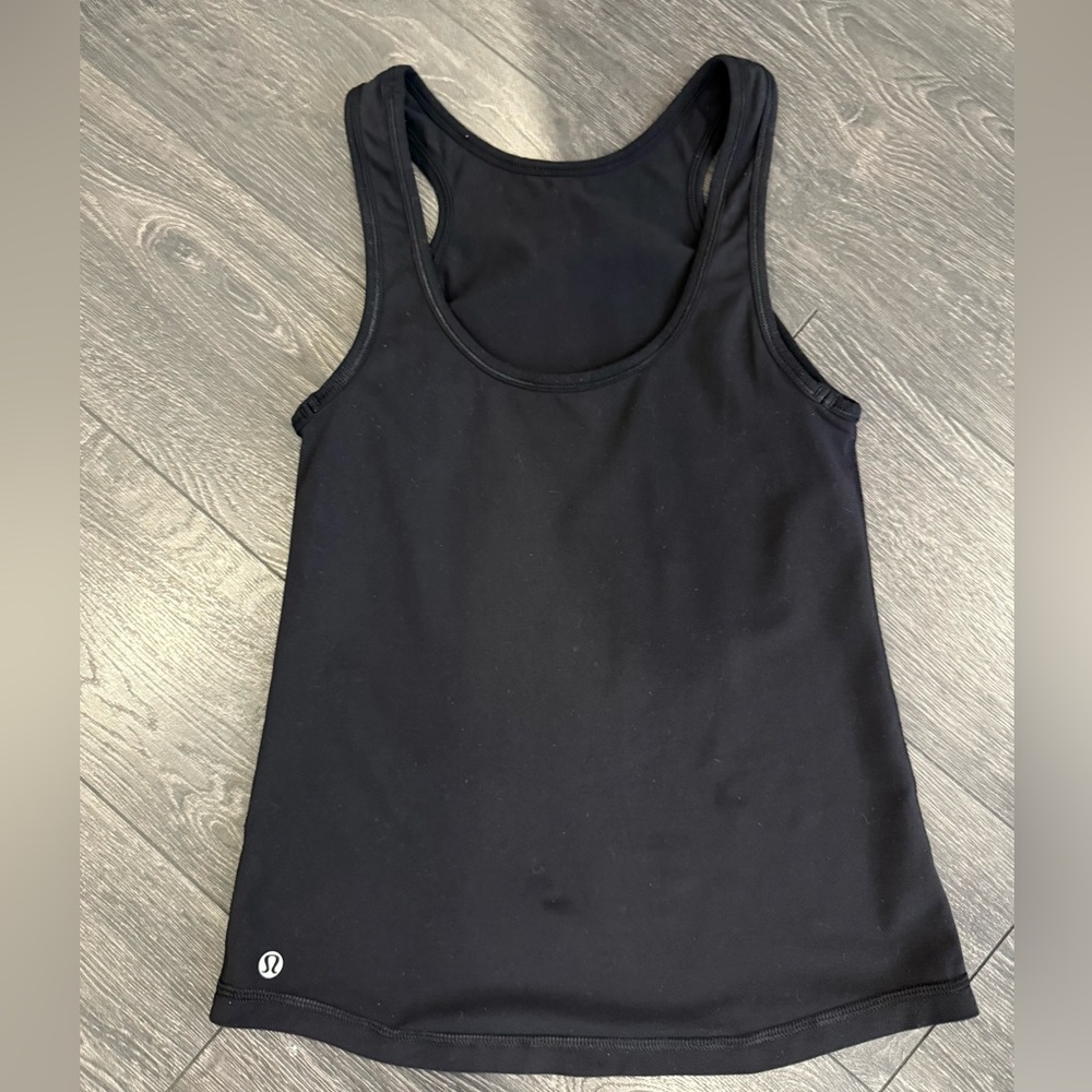 Lulu lemon athletica blank tank top.